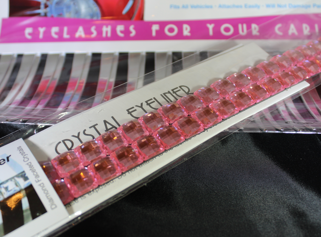 RHINESTONE Diamond Crystal PINK Eyeliner